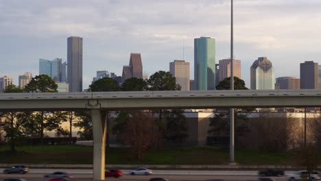 Descending-aerial-shot-of-downtown-Houston,-Texas