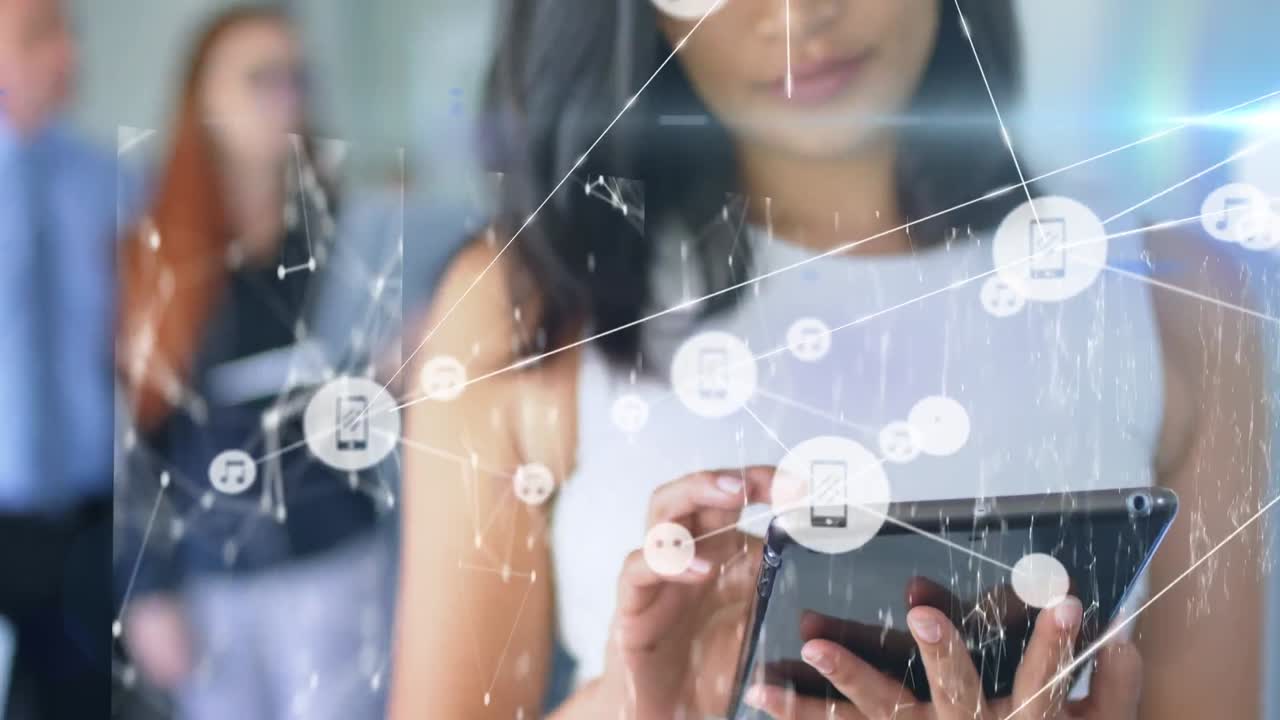 animación de una red de conexiones con iconos sobre una mujer de negocios biracial usando una tableta