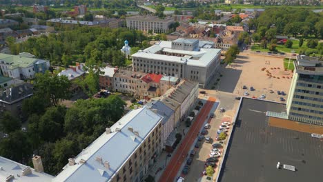 vista aérea de la calle de la casa de la unidad de daugavpils, st