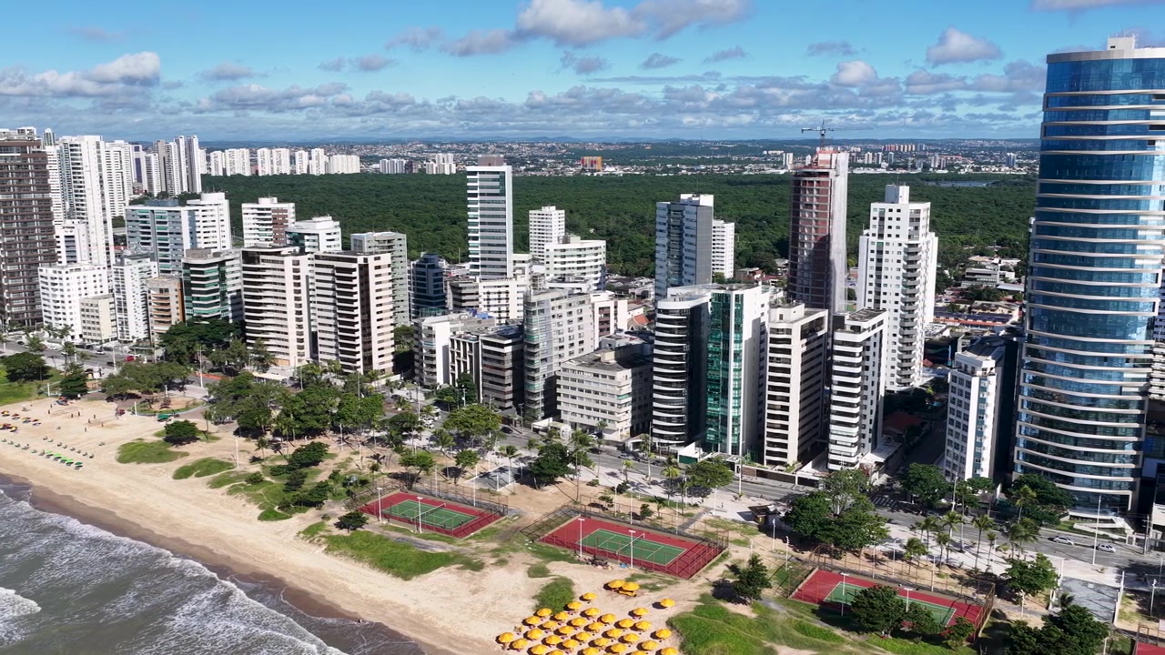 Horizonte de Recife en Recife, Pernambuco, Brasil. Hermoso horizonte. Paisaje de playa. Edificios de gran altura. Horizonte de Recife en Pernambuco, Brasil, noreste. Fondo natural.