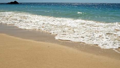 waves on beach slowmotion, nosy be, nosy fanihy, madagaskar, africa