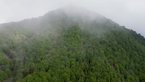 montañas de la provincia de paktia, afganistán