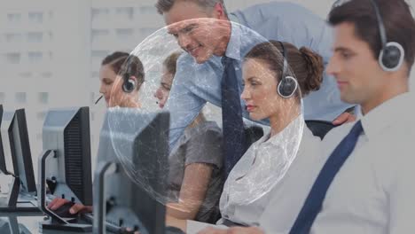Supervisor-working-with-team-in-callcenter