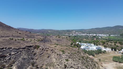 Rhodes-Daños-Por-Incendios-Forestales-Después-De-Que-El-Cuerpo-De-Bomberos-Se-Fuera-En-Grecia,-Rhodes-Se-Quemó-En-Lindos,-Archangelos,-Masari,-Agathi,-Malonas,-Lardos,-Kalathos,-Asklepieion