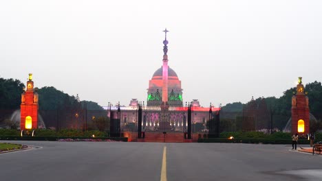 hermosa vista nocturna del rashtrapati bhavan