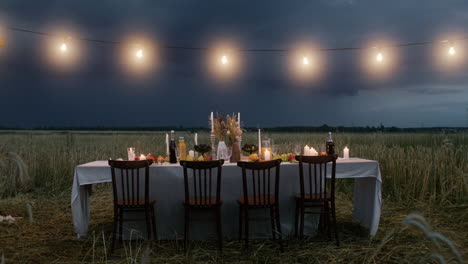 Hochzeitsbankett-In-Der-Abenddämmerung