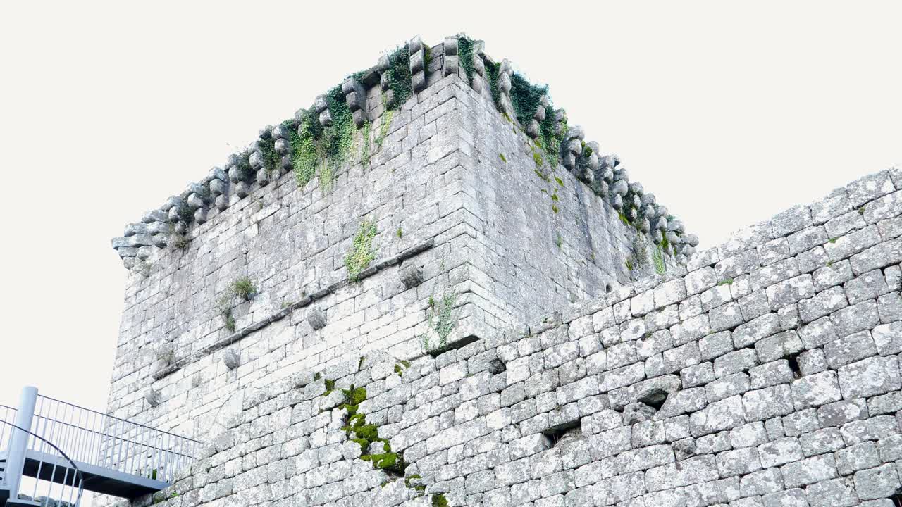 몬포르테 데 리오 리브레 요새, 차베스, 포르투갈