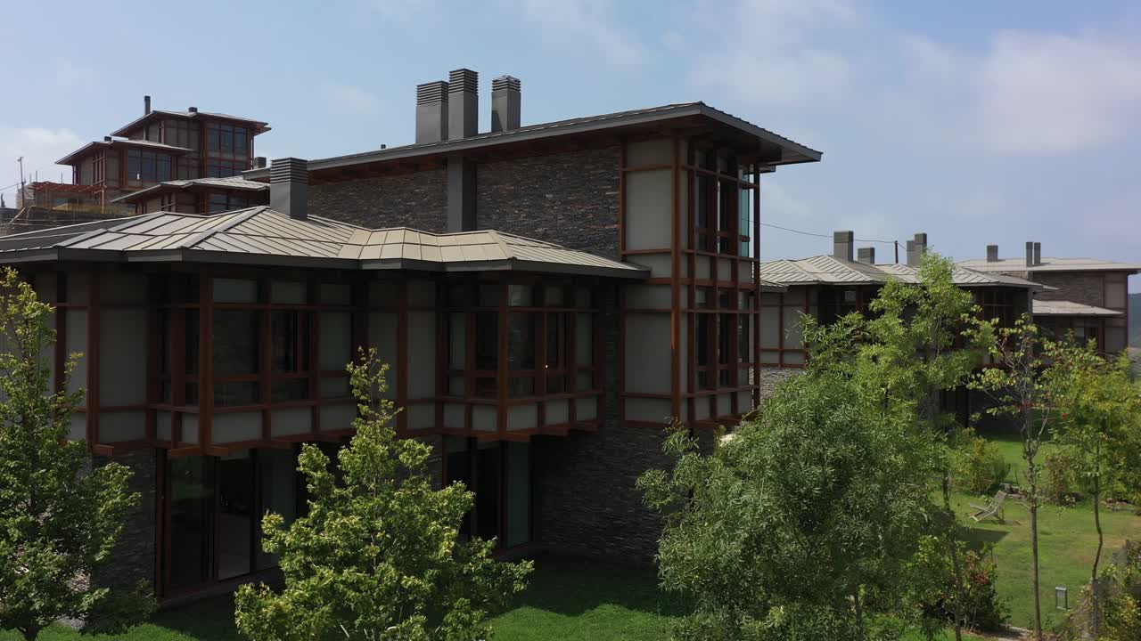 villa de lujo con jardín en medio de los bosques de riva, estambul, turquía