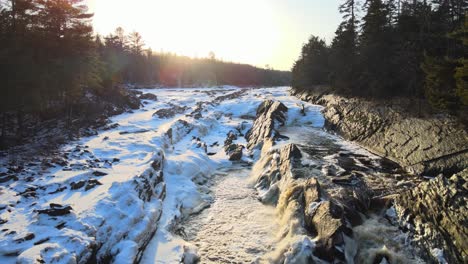 Amazing-view-sunset-and-the-peaceful-flow-of-the-river