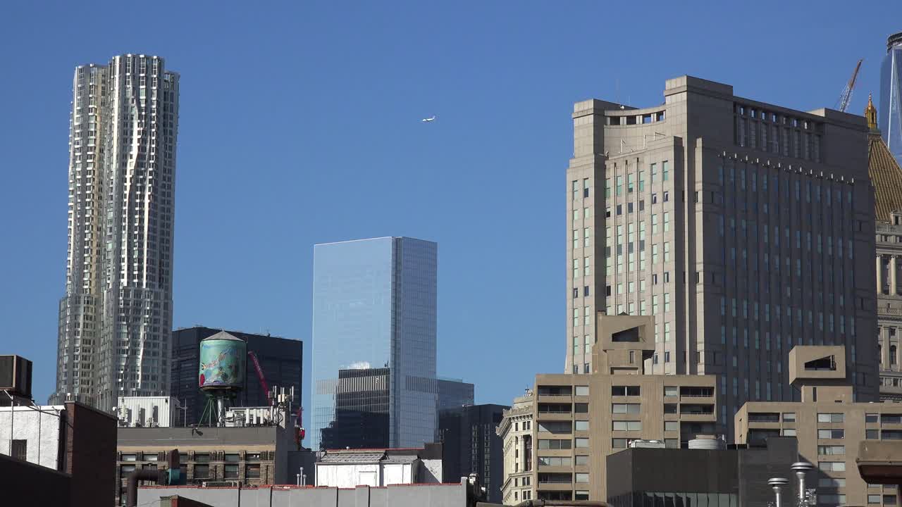 맨하탄 뉴욕시의 로어 이스트 사이드를 가로지르는 전망