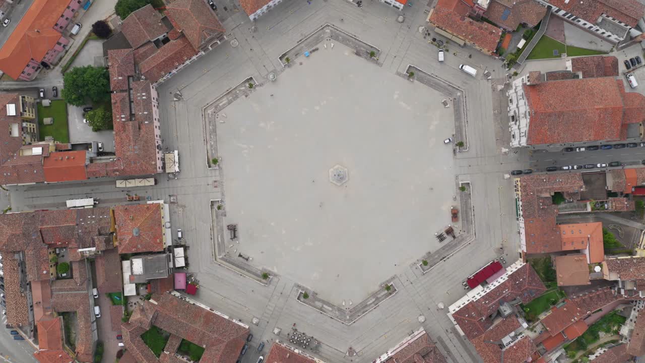 Direct vertical shot of the central hexagonal square in Palmanova
