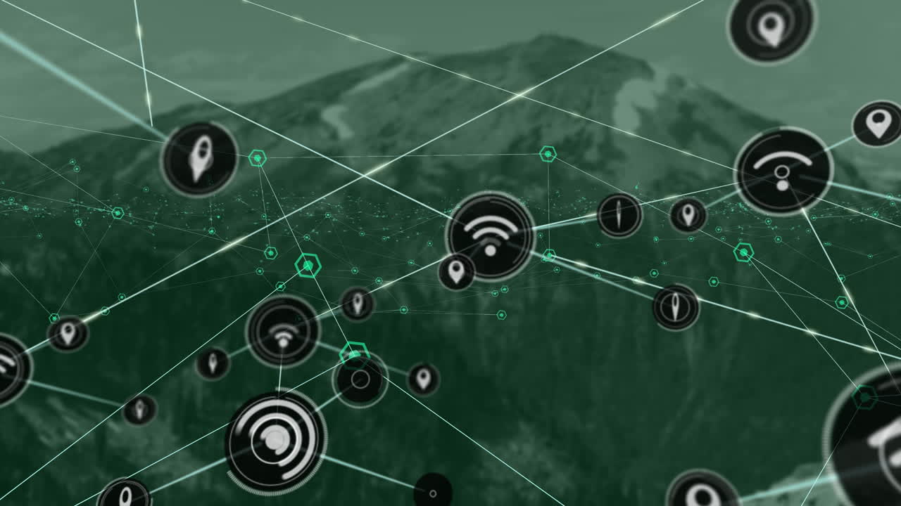 animación de la red de conexiones con iconos de medios sobre las montañas