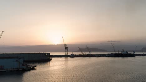 entering palermo port 4k 08