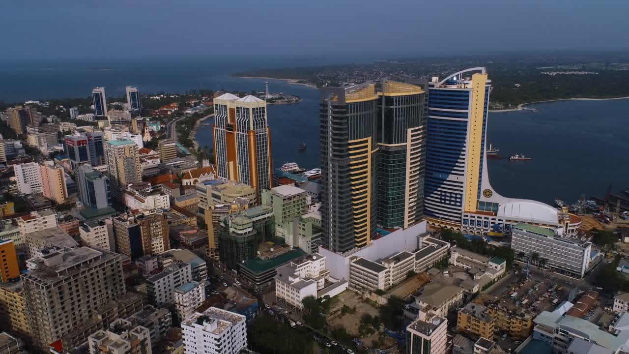 vista aérea de la ciudad de dar, tanzania