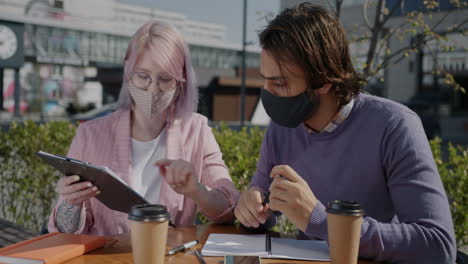 reunión de negocios al aire libre
