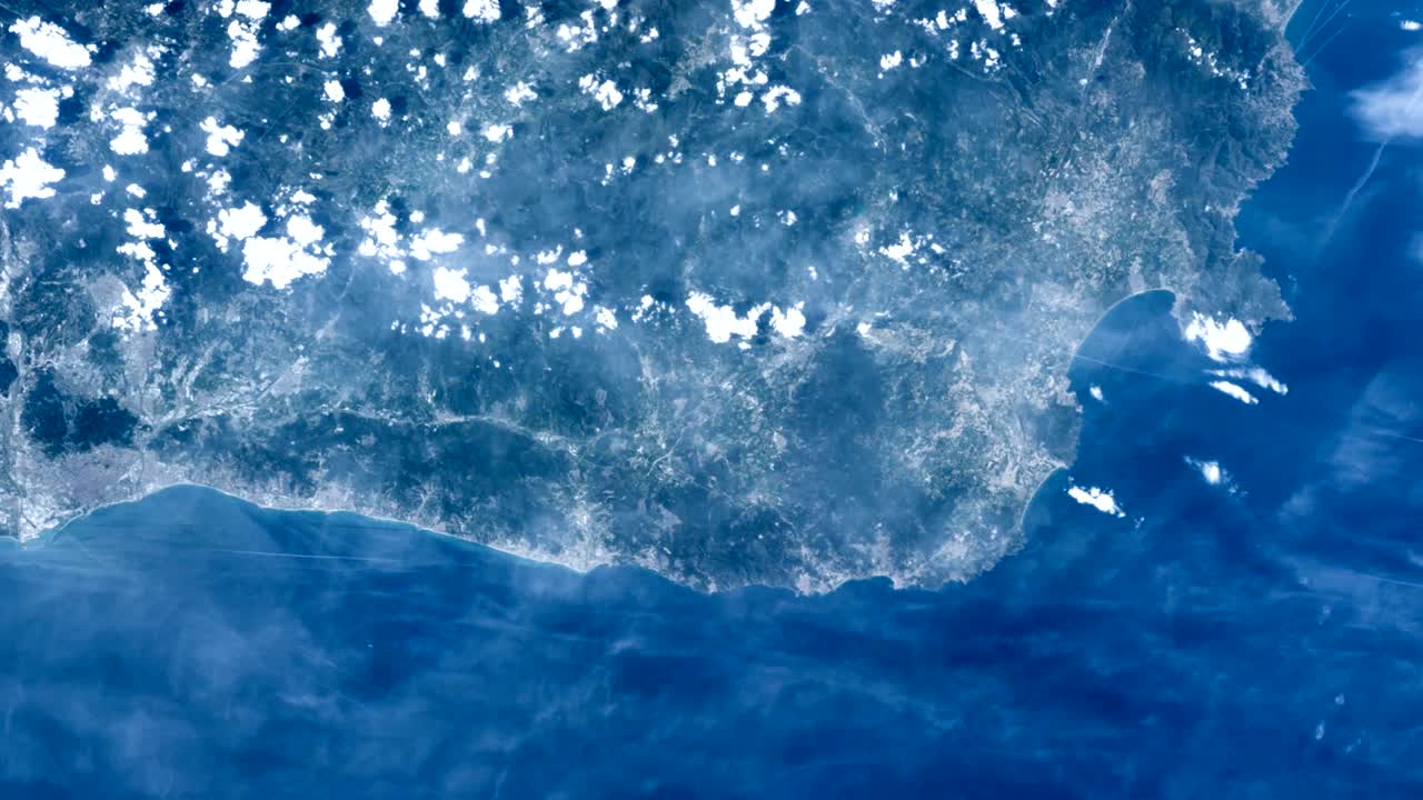 우주에서 볼 수 있는 지구: 바르셀로나와 발레아리 바다:  드 크레우스