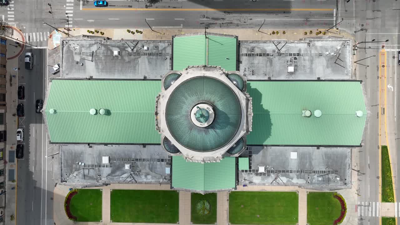 인디애나 주 포트 웨인 시내의 앨런 카운티 법원