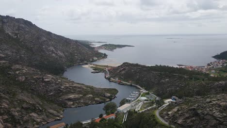 vista aérea de ezaro, españa