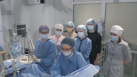 surgical training in operating room