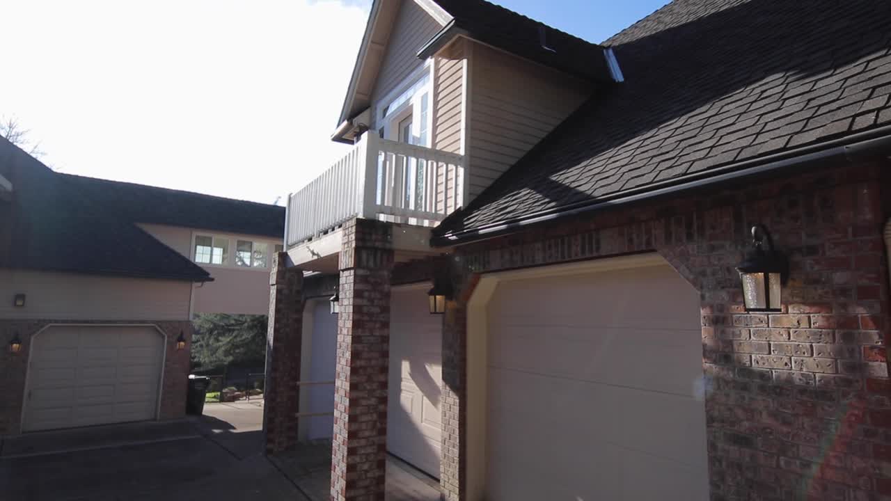 de un bonito balcón de un tiro de un dólar