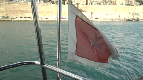 Malta-Flagge-Maltesische-Flagge-Valletta-Rot-Und-Weiß