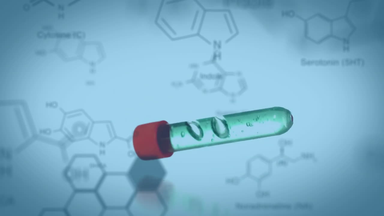 앞면에 있는 화학 화합물의 데이터와 구조 공식과 함께 떨어지는 시험관