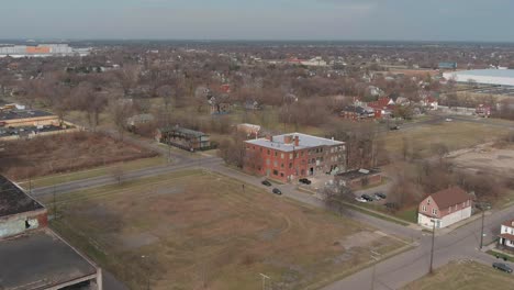 Aerial-view-of-the-dilapidated-Packard-Automotive-Plant-in-Detroit,-Michigan