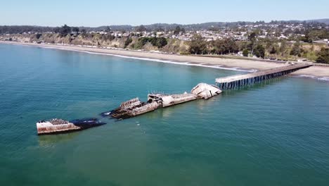 seacliff state beach and sunken vessel of ss palo alto