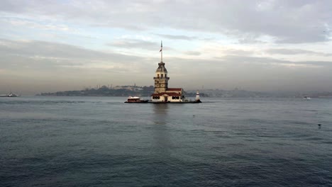maiden's tower on istanbul bosphorus