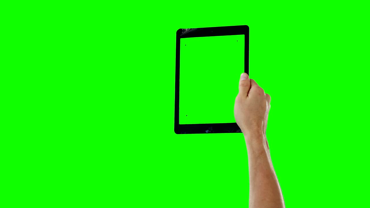 tableta digital que se sostiene en la mano