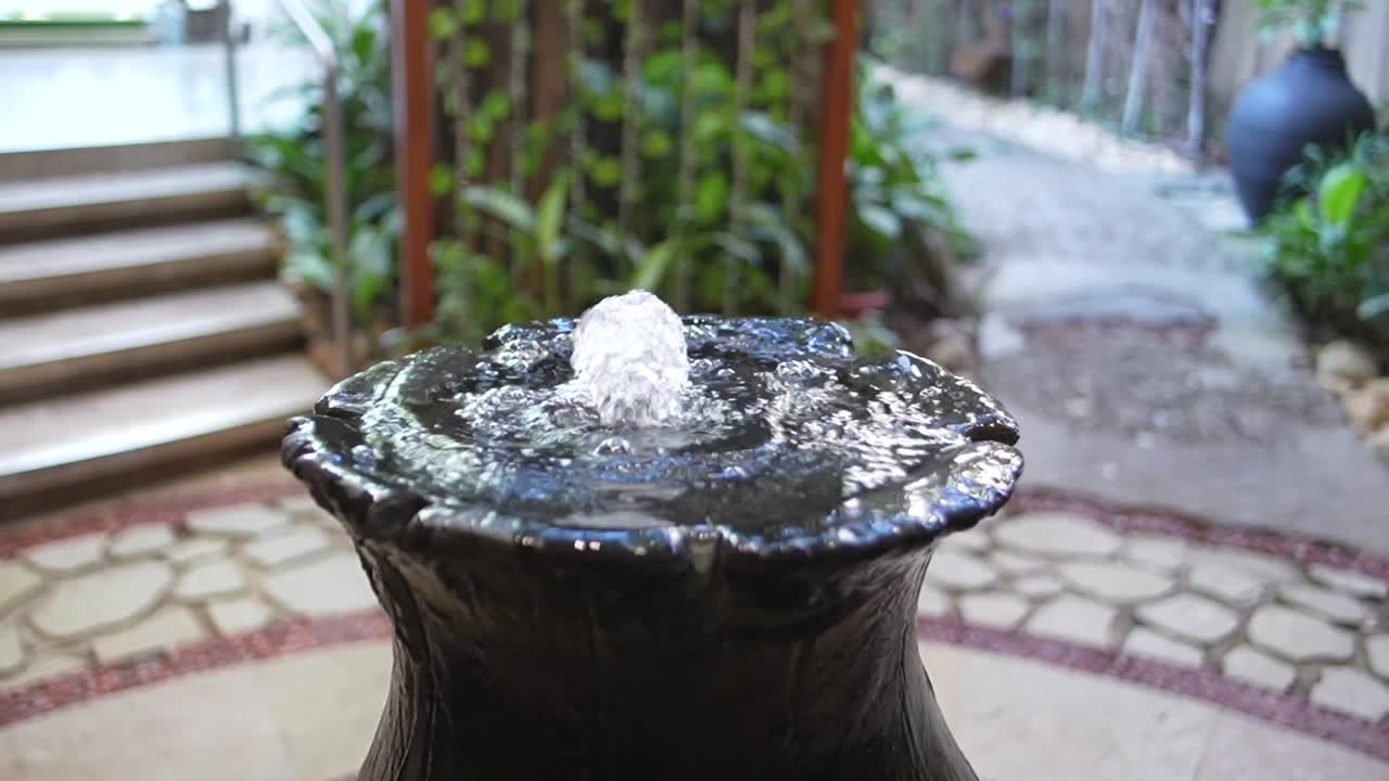 아름다운 엔트란스 (entrans) 에 있는 피렌체 분수