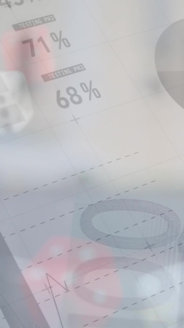 Animación de procesamiento de datos financieros sobre euros y tráfico vial