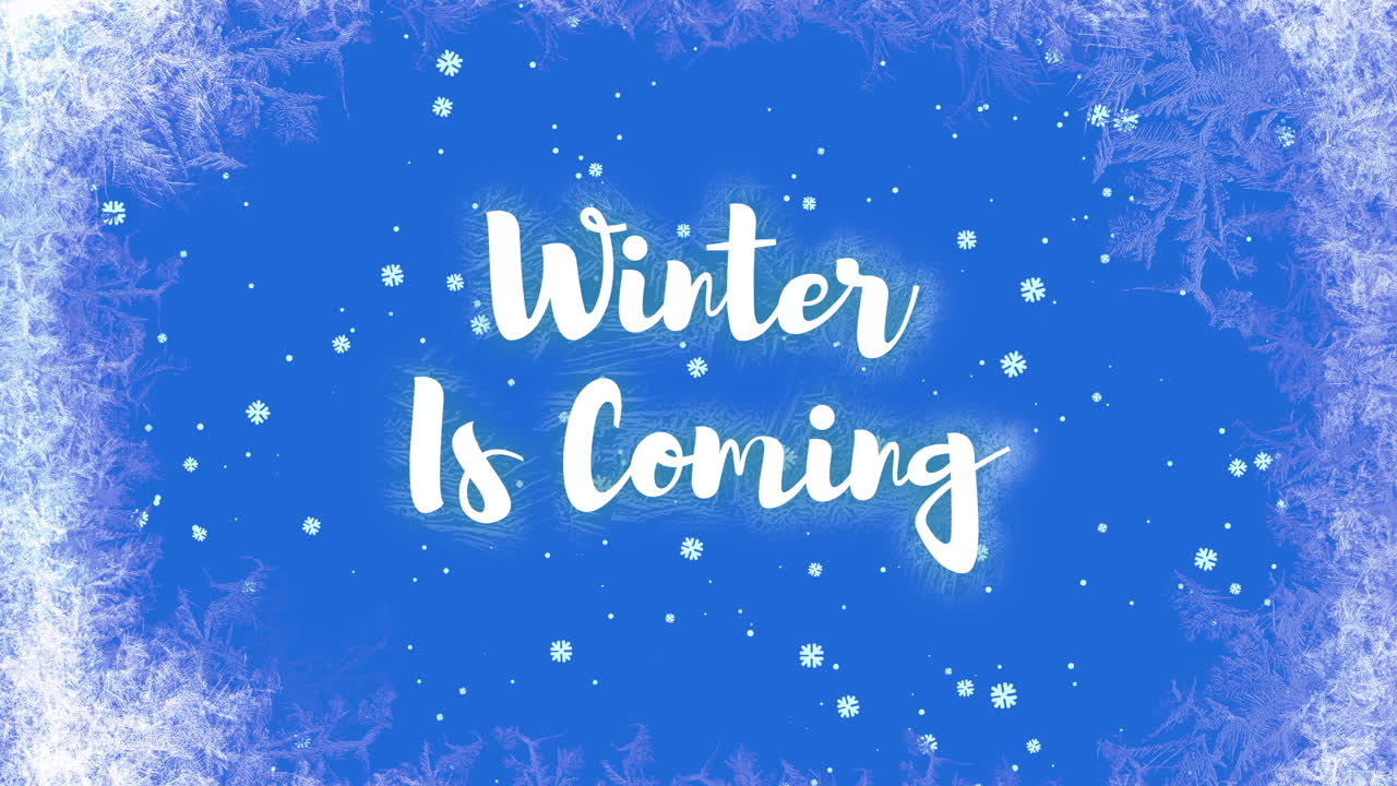 겨울은 파란 하늘과 하 ⁇  눈송이와 함께 오고 있습니다.