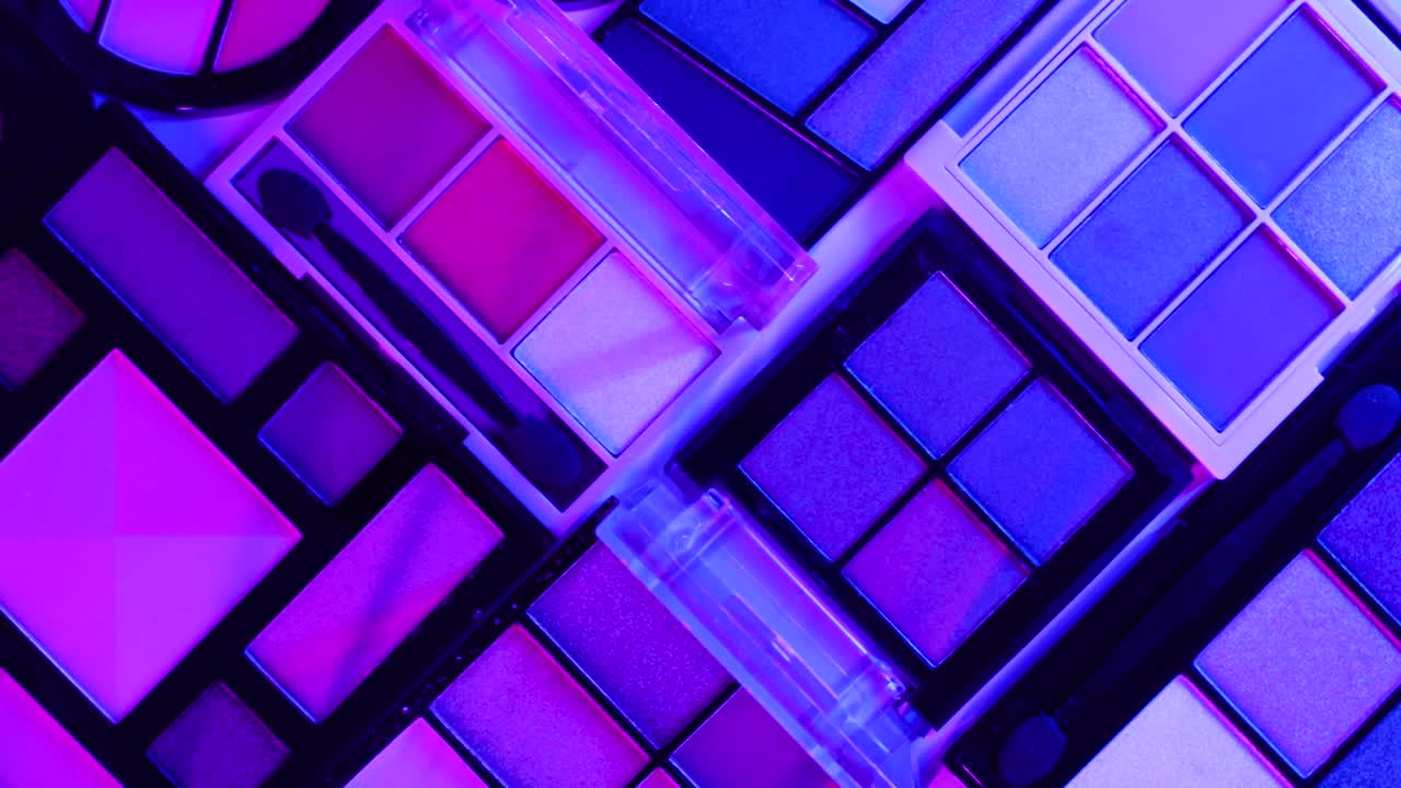 faça paletas de sombras de olhos com efeitos de luz sci fi cyber punk.