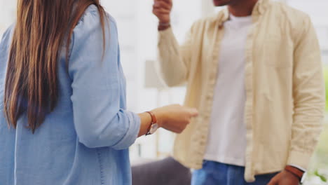 pareja, divorcio y manos en discusión