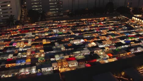 panning over rachada night market