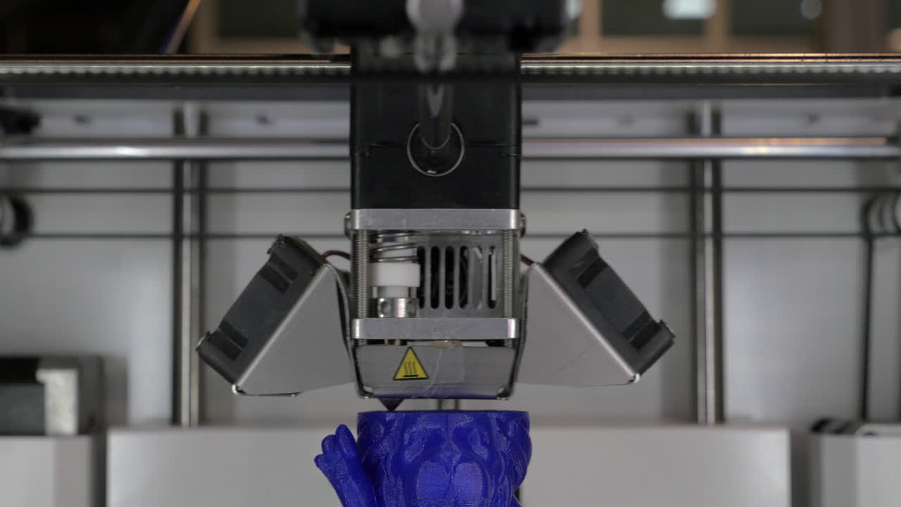 crear objetos de plástico azul con una impresora 3d