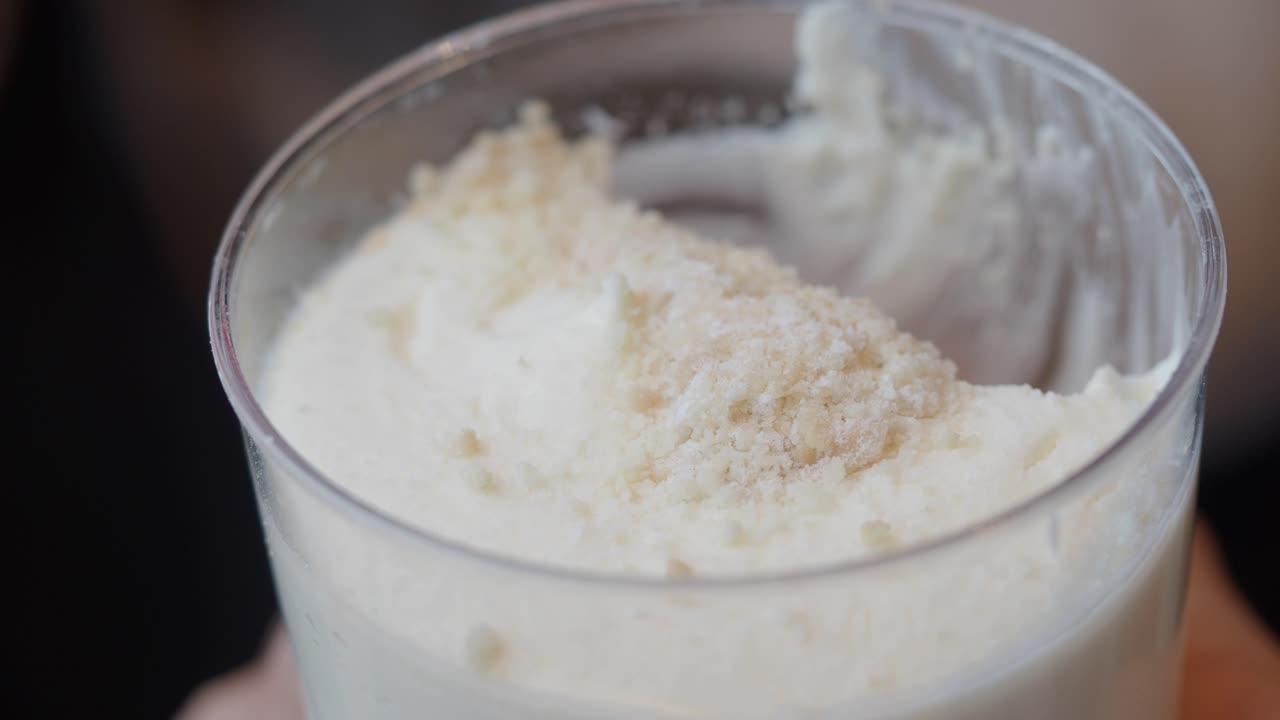 Creamy Dessert Parfait with Almond Topping