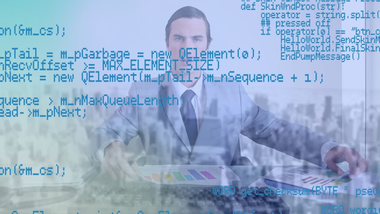 Animation von Datenverarbeitung über Geschäftsmann vor Luftaufnahme eines Stadtbildes