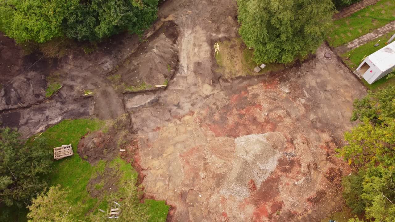 vista aérea de un sitio de construcción