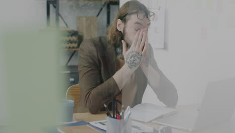 trabajador de oficina estresado