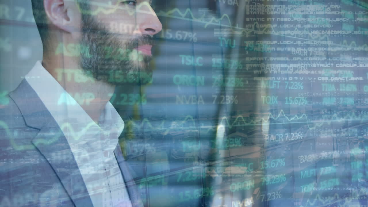 animación del procesamiento de datos financieros sobre el empresario caucásico