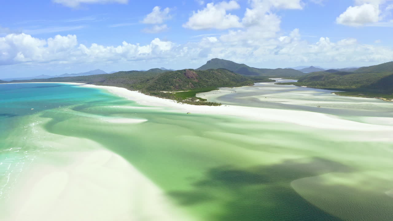 자연은 무한한 아름다움을 선사합니다.