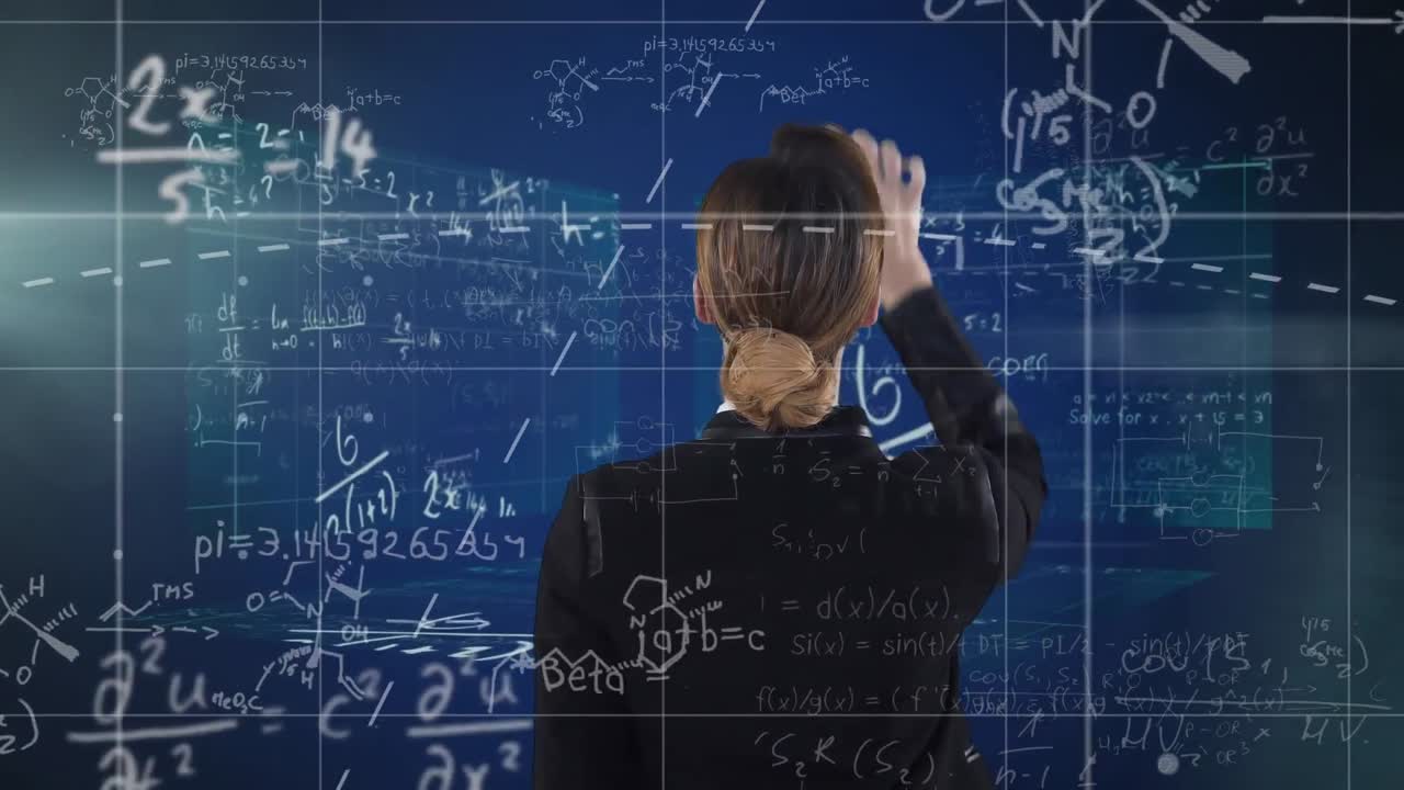 animación de ecuaciones matemáticas sobre la vista trasera de una mujer de negocios tocando una pantalla futurista.