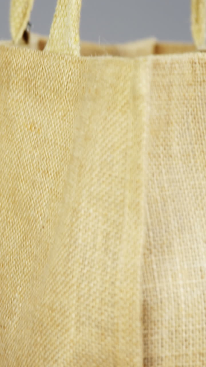 나 ⁇ 가지 에 매달린  ⁇ 드백