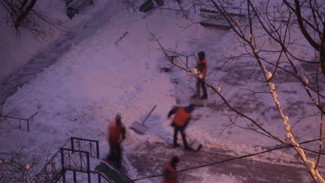 Street-cleaners-Time-lapse