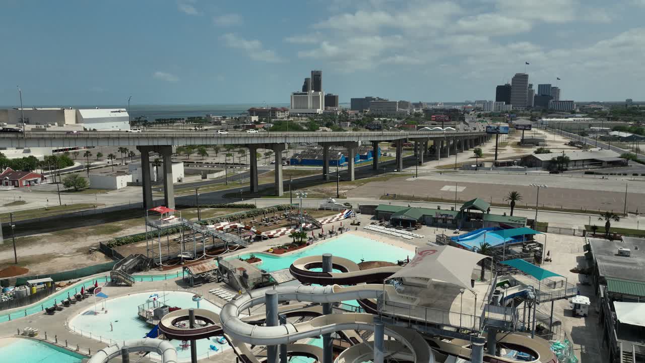 코퍼스 크리스티, 텍사스의 역 공개