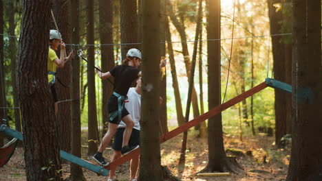 Kids-having-fun-outdoors