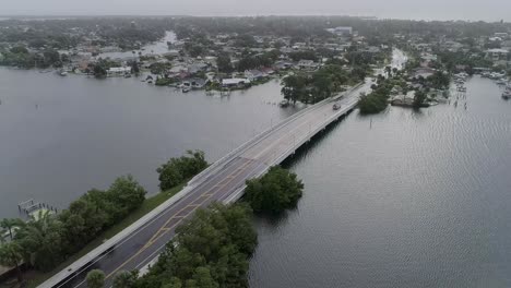 Video-De-Drones-De-4k-De-Inundaciones-Causadas-Por-La-Marejada-Ciclónica-Del-Huracán-Idalia-En-St.