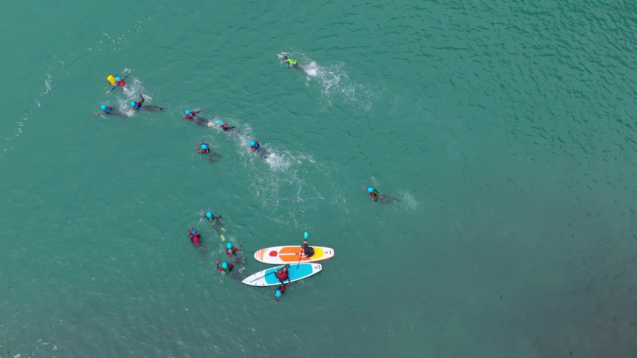 Divers At The Divers During Cliff-diving Sports Event In Blue Lagoon